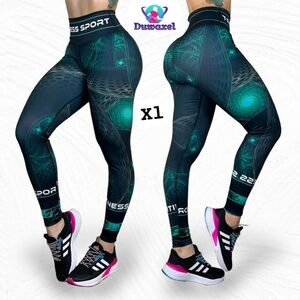Black and Green Fitness Colombians Leggings. XL Size. New.